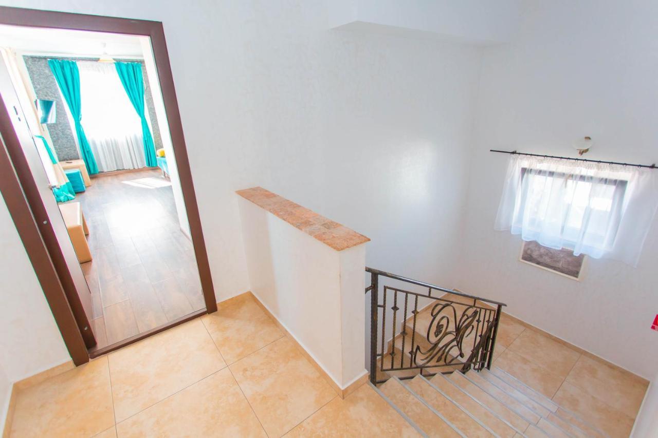 Aparthotel Sorriso Mamaia Nord Năvodari Exterior foto